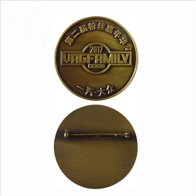 Vintage anniversary lapel pin badges wholesale