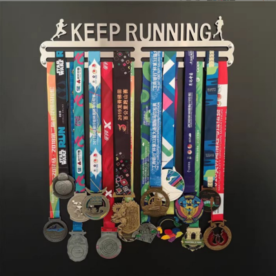 Are custom medal hangers suitable for sports teams??