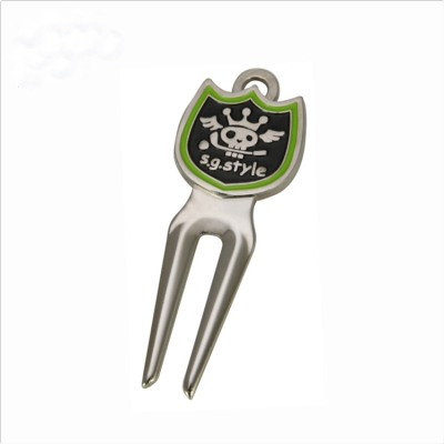 Zinc alloy golf divot tool